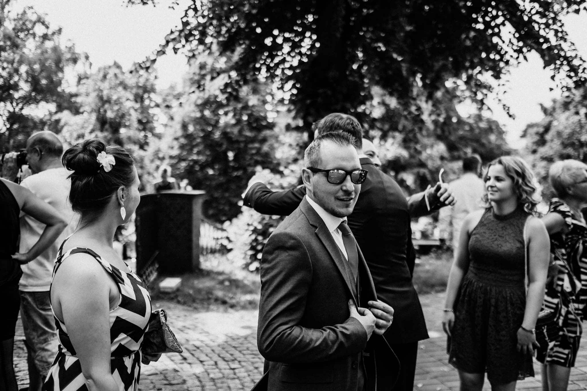 Hochzeitsfotografie, Hamburg, Bargteheide, Hochzeitsfieber by Photo-Schomburg, Schloss Tremsbüttel, Cremon Glashaus, Brautpaar, Braut, Bräutigam-28