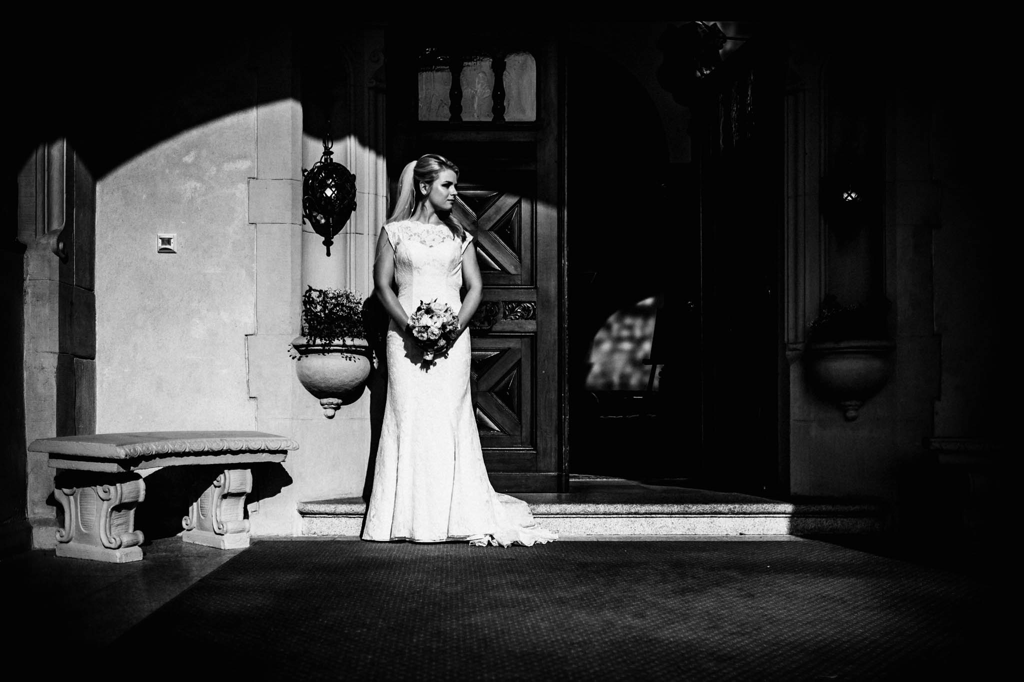 Hochzeitsfotografie, Hamburg, Bargteheide, Hochzeitsfieber by Photo-Schomburg, Schloss Tremsbüttel, Cremon Glashaus, Brautpaar, Braut, Bräutigam-48